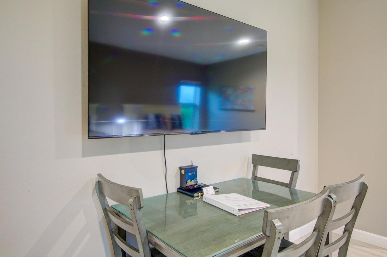 בריידנטון Hs#2- Modern Studio Next To Premier Sports Complex מראה חיצוני תמונה